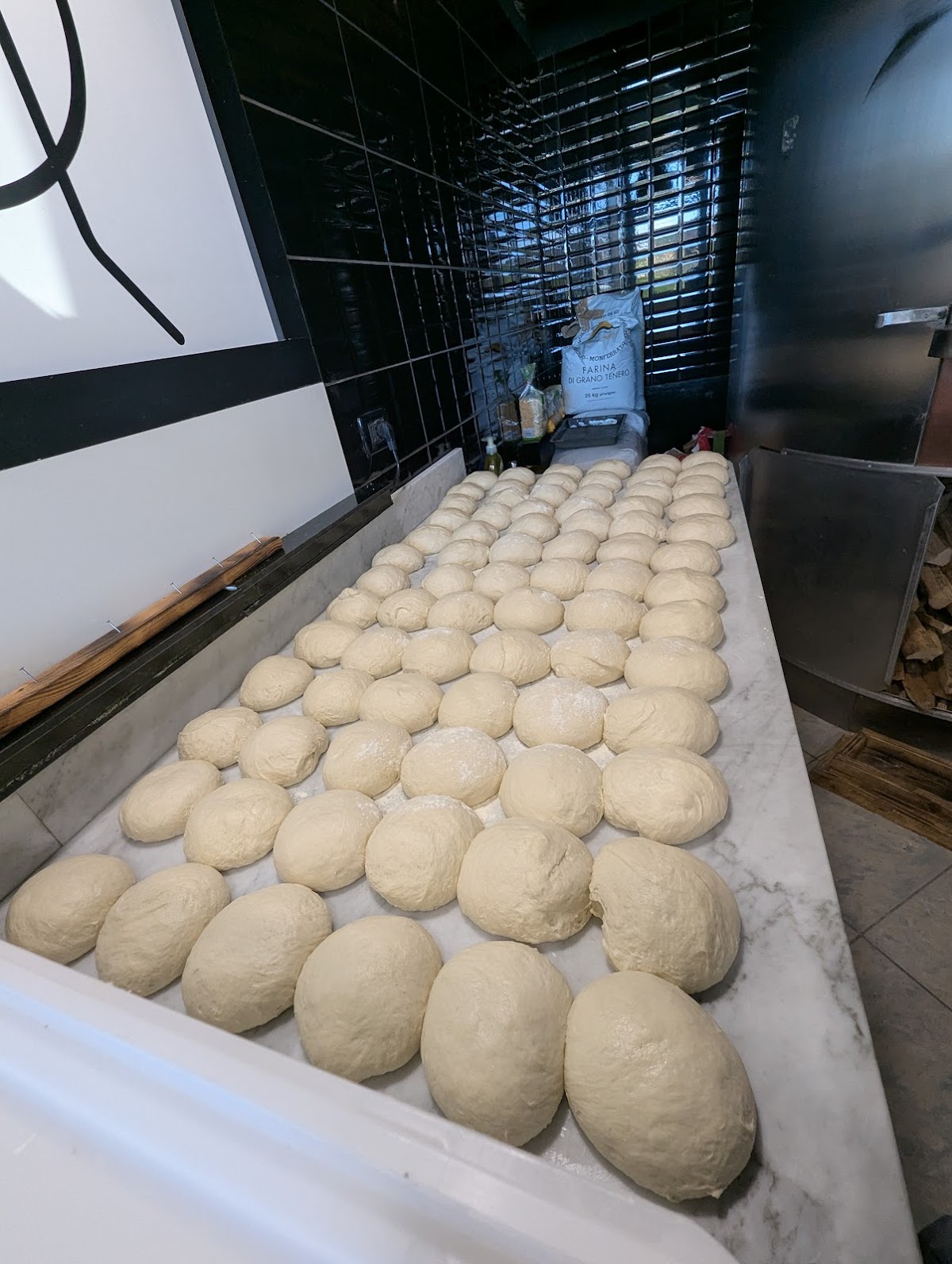 Pizzeria Sabella Champion - 9